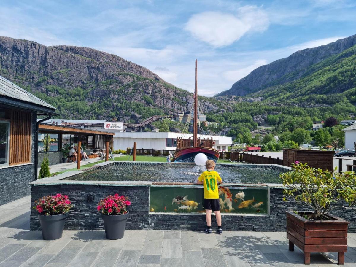 Bremanger Fjord Hotell Svelgen Luaran gambar