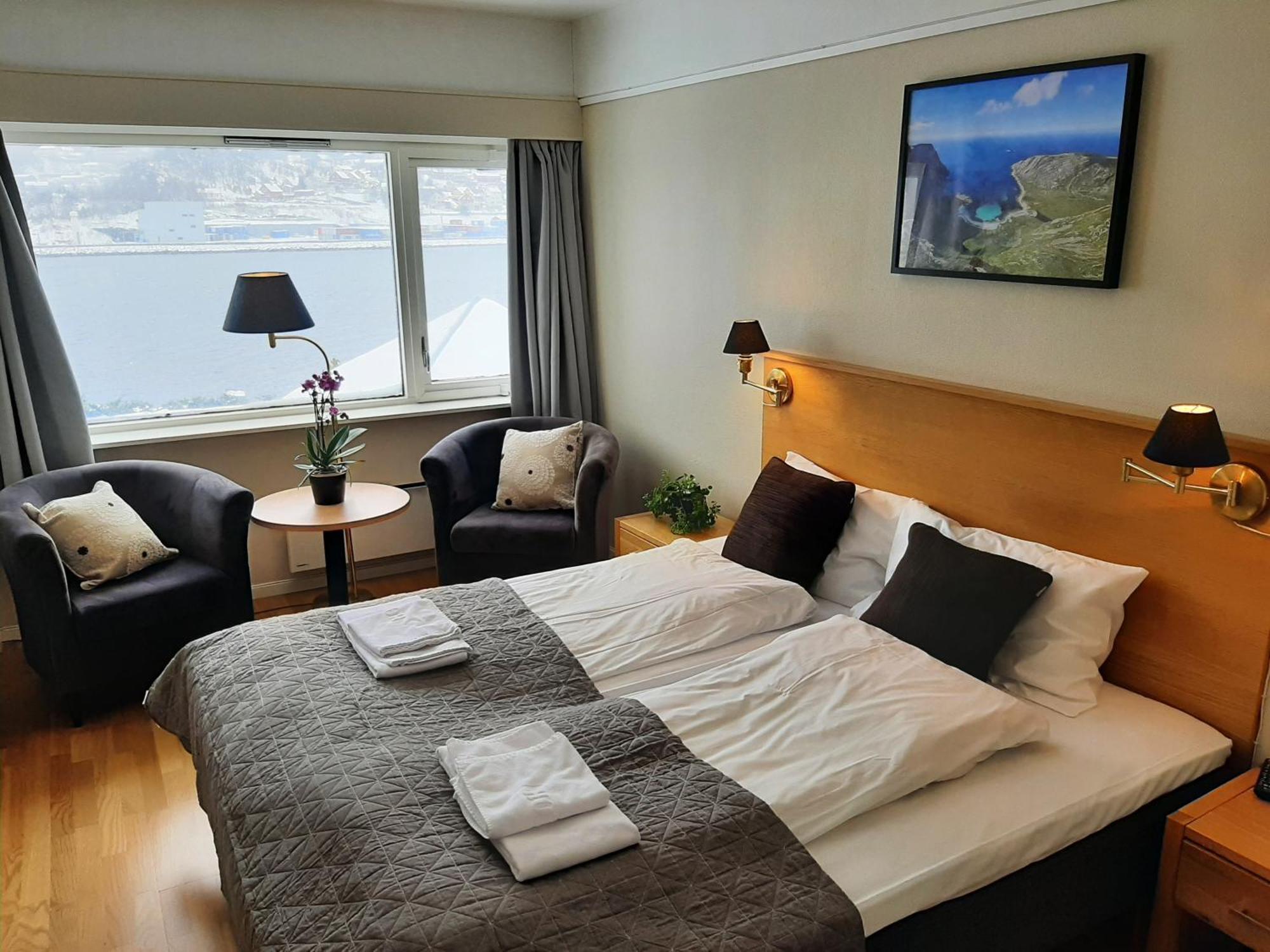 Bremanger Fjord Hotell Svelgen Luaran gambar