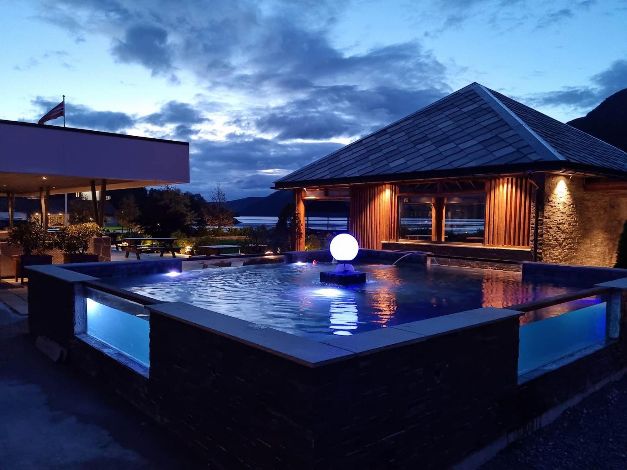 Bremanger Fjord Hotell Svelgen Luaran gambar